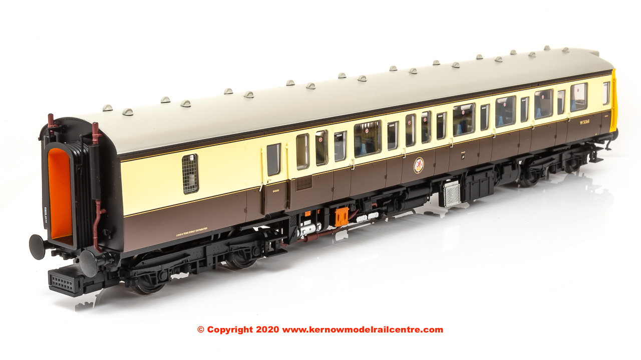 35-500Z Bachmann Class 117 3 Car DMU Set number B430 in GW 150 Chocolate & Cream livery